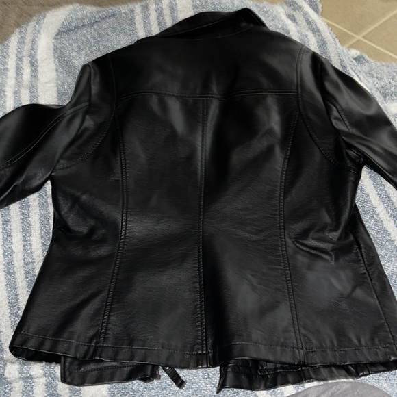 Max Studio black faux leather jacket - Picture 6 of 6
